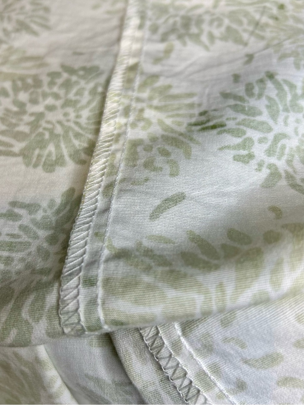 Pleated A-Line Knee Length Skirt Vibrant Green Floral Print on White Zip Close L - Picture 10 of 13
